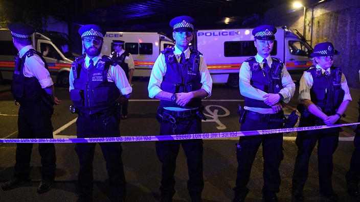  Video footage helps identify London mosque attacker 