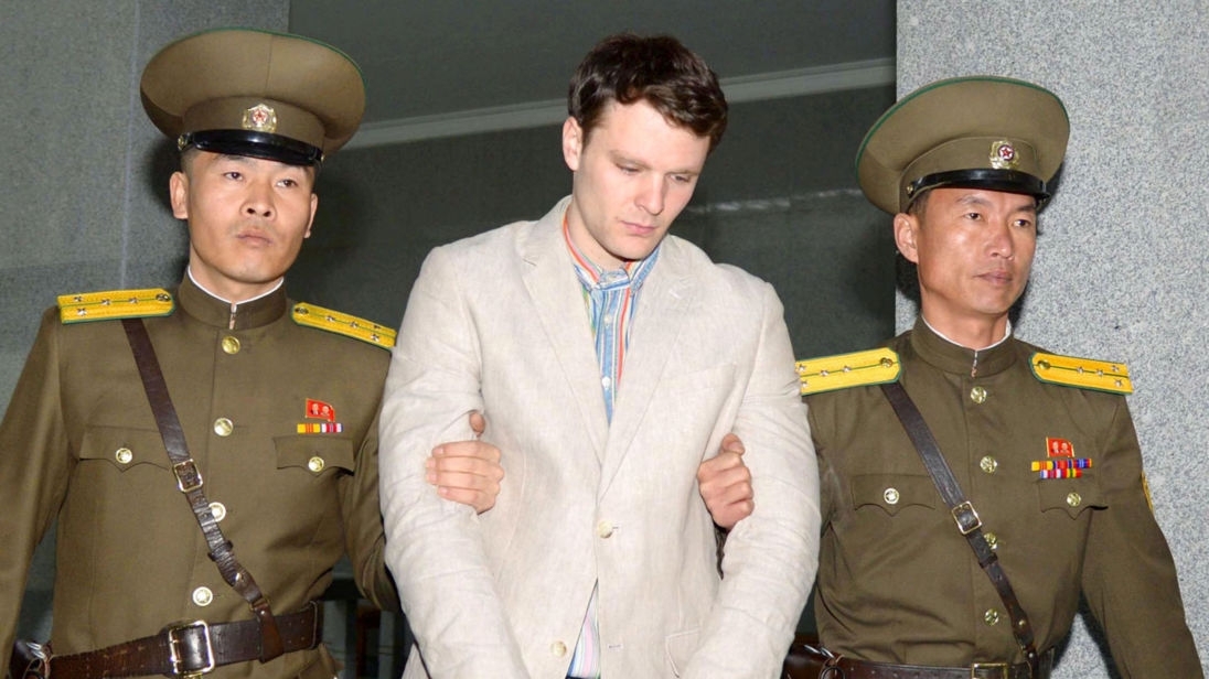  American student released from N.Korea dies (Lead) 