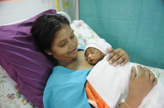  Caring like a kangaroo can cut neonatal deaths in India 
