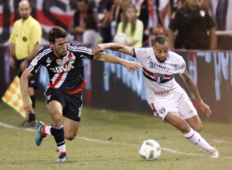  Sao Paulo near deal for Argentine midfielder 
