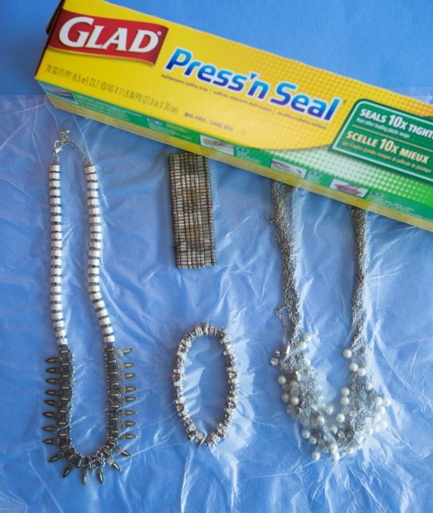  Tricks to pack jewellery while travelling 