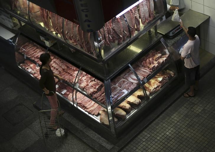  US bans fresh beef imports from Brazil 