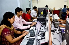  Techies ask Karnataka IT minister to prevent layoffs 