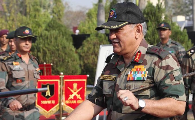  Chinese troops cross Sikkim border, Indian Army chief to visit (Lead) 