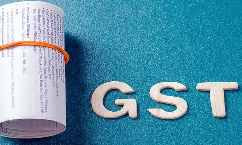  50,000 Delhi cloth shops down shutters to protest GST 