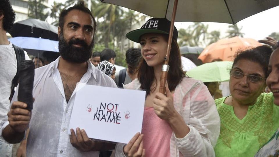  Celebs, activists hit Kolkata streets against lynchings 