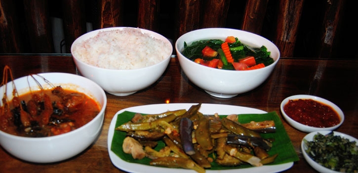 Flavours of eight northeast states on Delhi s platter