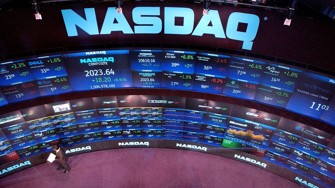  Price glitch leaves tech giants stocks fixed at $123.47
