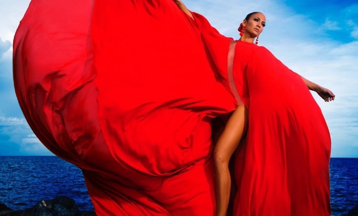 Jennifer Lopez released her new single while shooting along Shades of Blue and World Of Dance!