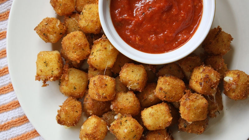 Fried Mozzarella Cheese Balls 
