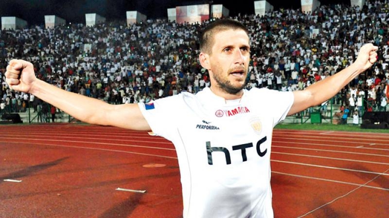  FC Pune City sign striker Alfaro 