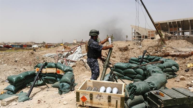  Iraqi army pushes to eliminate last IS pockets in Mosul 