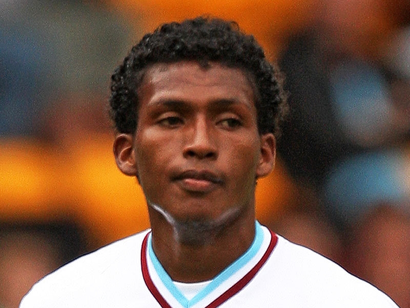  Midfielder Guerrero agrees to join Chapecoense 