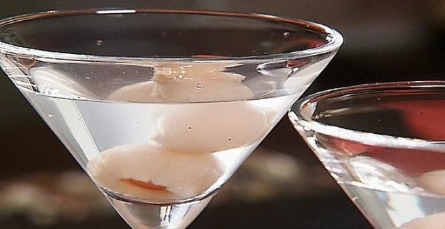 White Cranberry Lychee Martini
