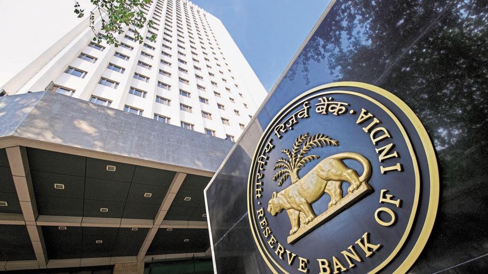  Action against Essar Steel based on internal panel s advice, RBI tells Gujarat HC 