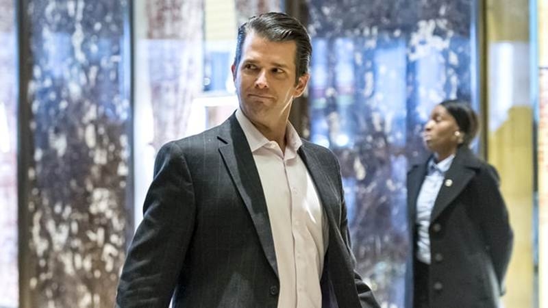  Eight people attended Russia meeting with Trump Jr. 
