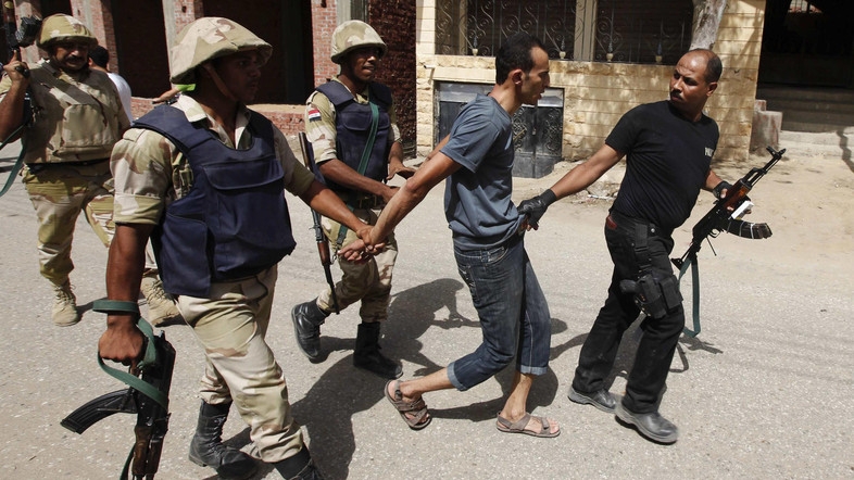  4 suspected extremists killed in Egypt 