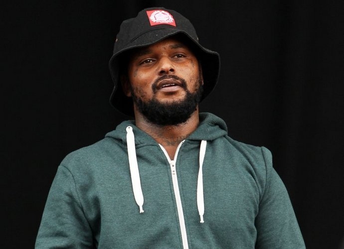  Rapper slams airlines for putting dog on wrong flight 