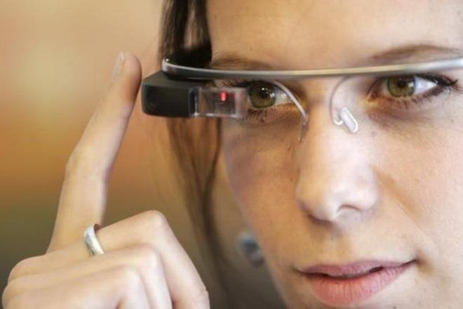   Dead  Google Glass officially back with Enterprise Edition 