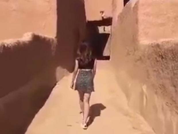  Saudi police quiz miniskirt model, free her 