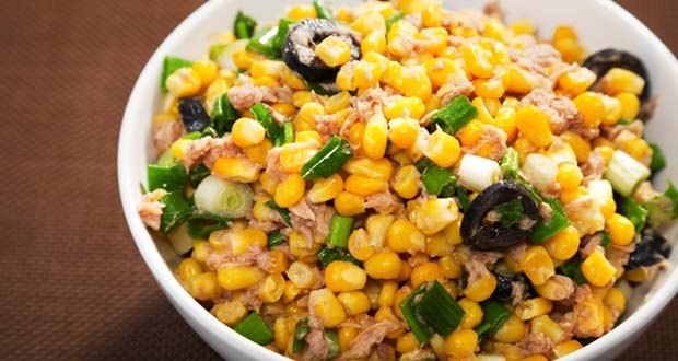Mixed Sprouts Corn Chaat 