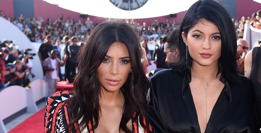 “Hungary For Fame” Top Lister, Kim Kardashian In Cue After  Kylie Jenner Took Nude  Photo Shoot For V Magazine.