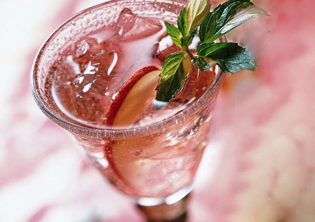 Noel Spritzer Nonalcoholic Drink
