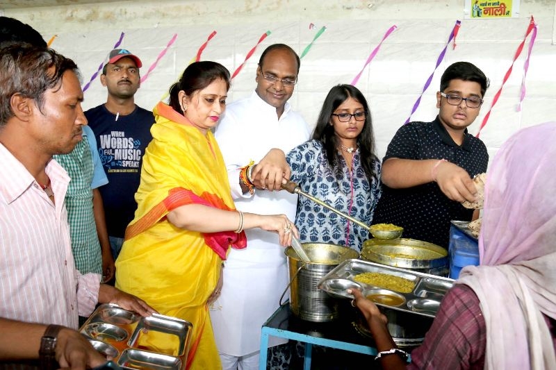 MoS Sarang celebrates daughter’s birthday by feeding poor