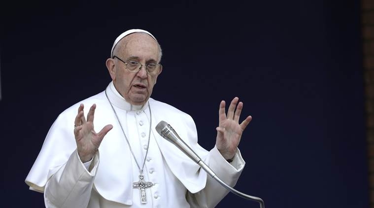  Mary is everyone s mother, says Pope 