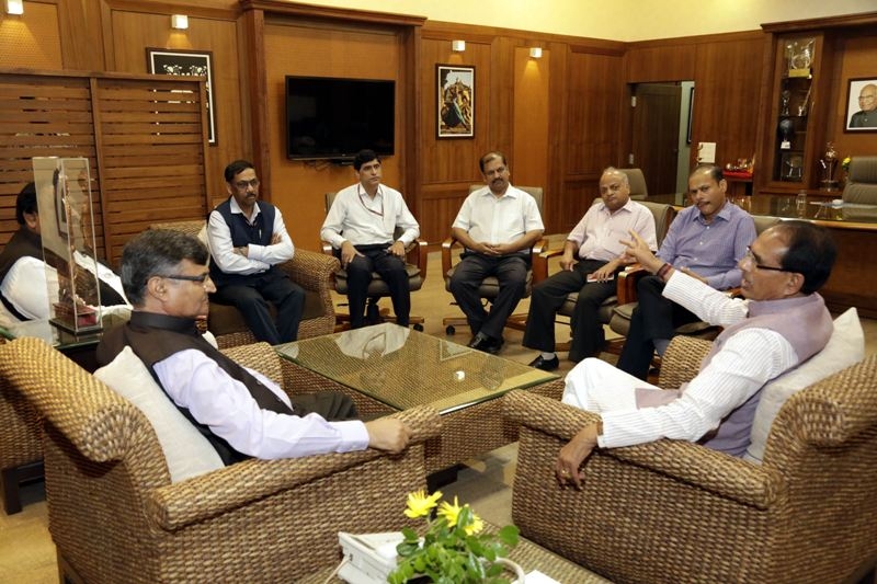 NITI Aayog member Rameshchand meets CM Chouhan