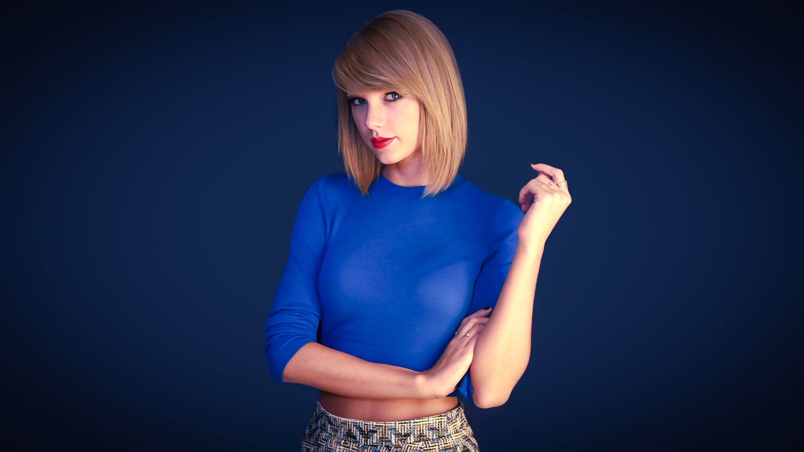 Bombshell Taylor Swift after "lwummd" from "Reputation," ready to drop another Bomb, #NOW!