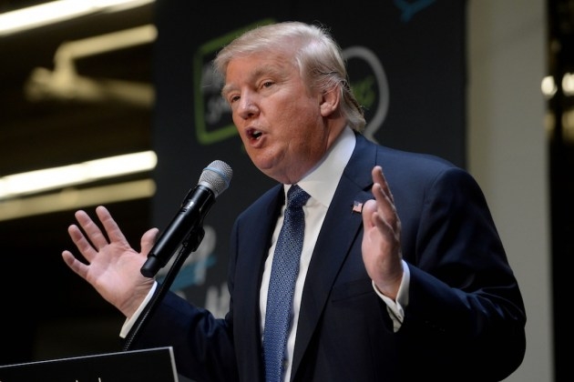  Trump again lambasts NFL players who insult US flag 