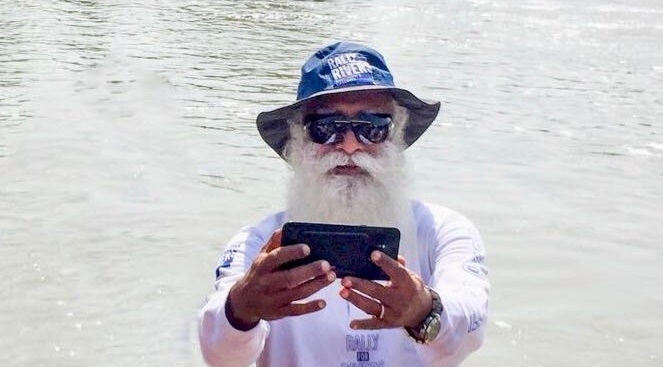 All in the sake of rivers, "Me and river Betwa,"  Sadguru clicks his first Selfie!