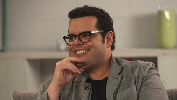  Josh Gad s children don t care about his job 