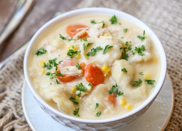 Chicken and Dumplin Soup