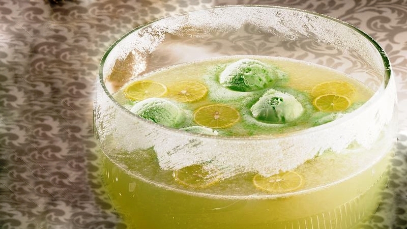 Lemon-Lime Soda Citrus Punch