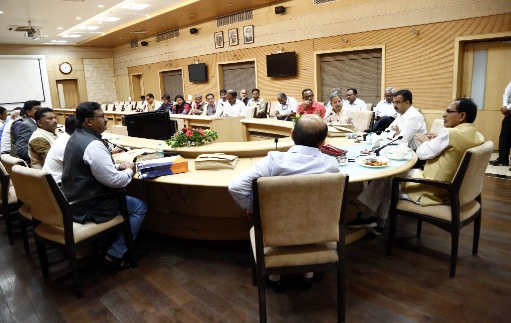 Journalists’ Delegation from Maharashtra Meets CM Chouhan