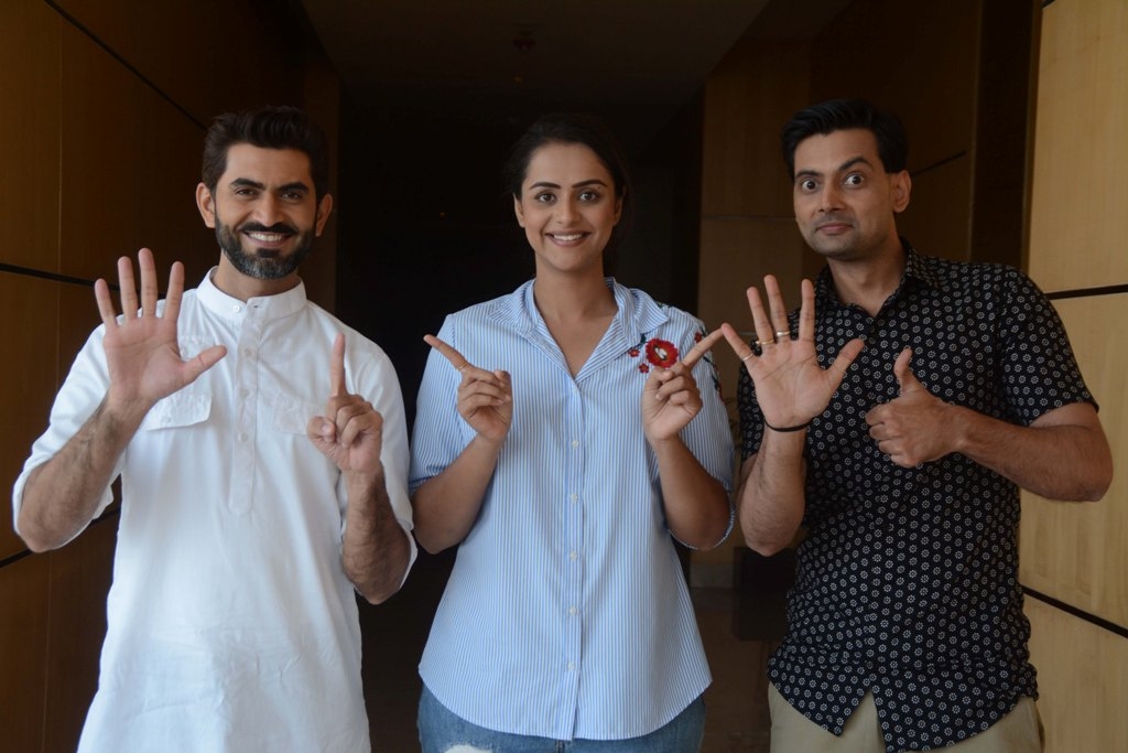 Meet the unique 51st child of the Parekh family! Having been brought up by 4 men in her family, "Susheel" girl child turn out like in STAR Plus’ upcoming show “Ikyawann”